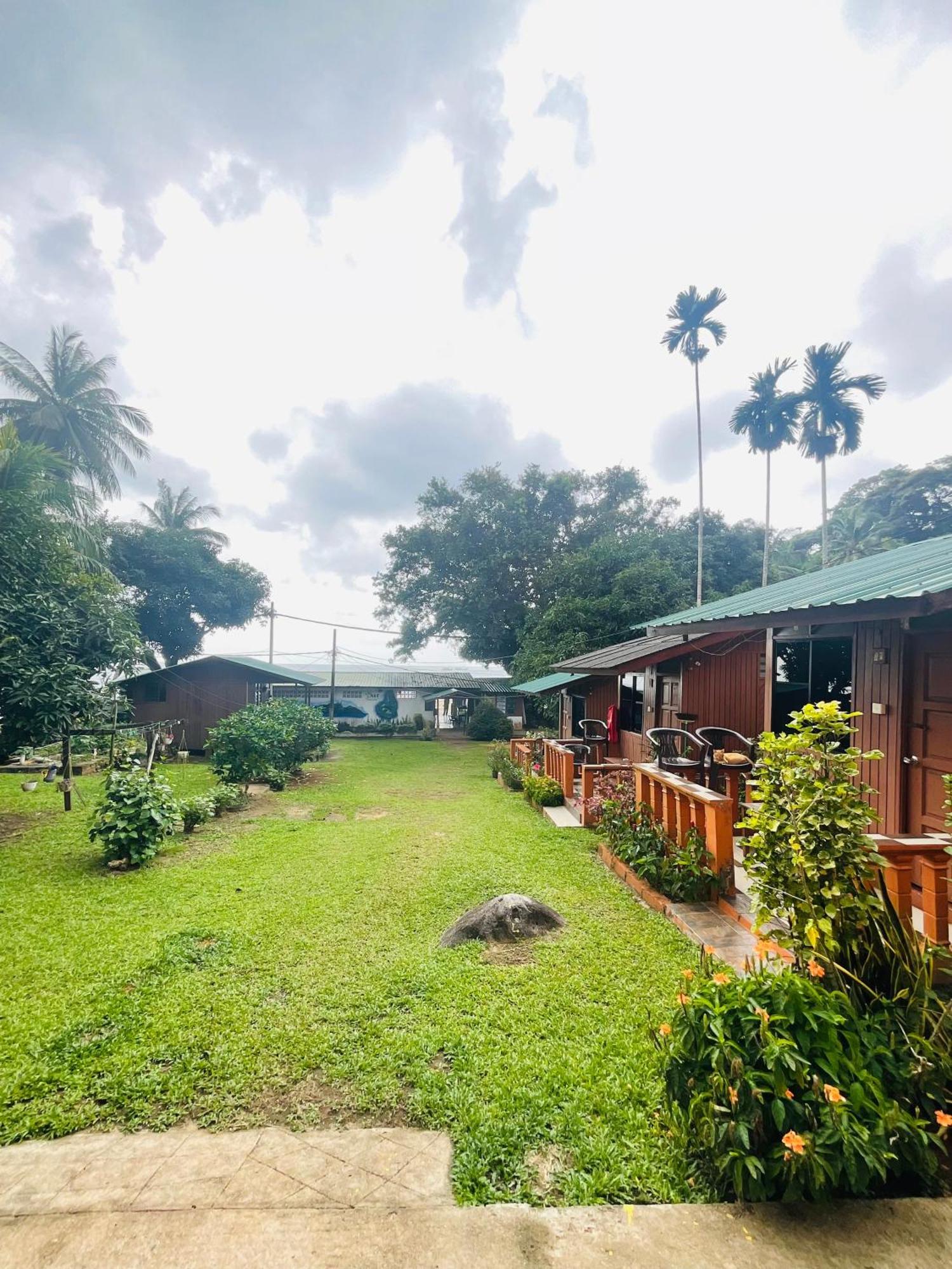 Abc Chalet Tioman Kampong Ayer Batang Exterior foto