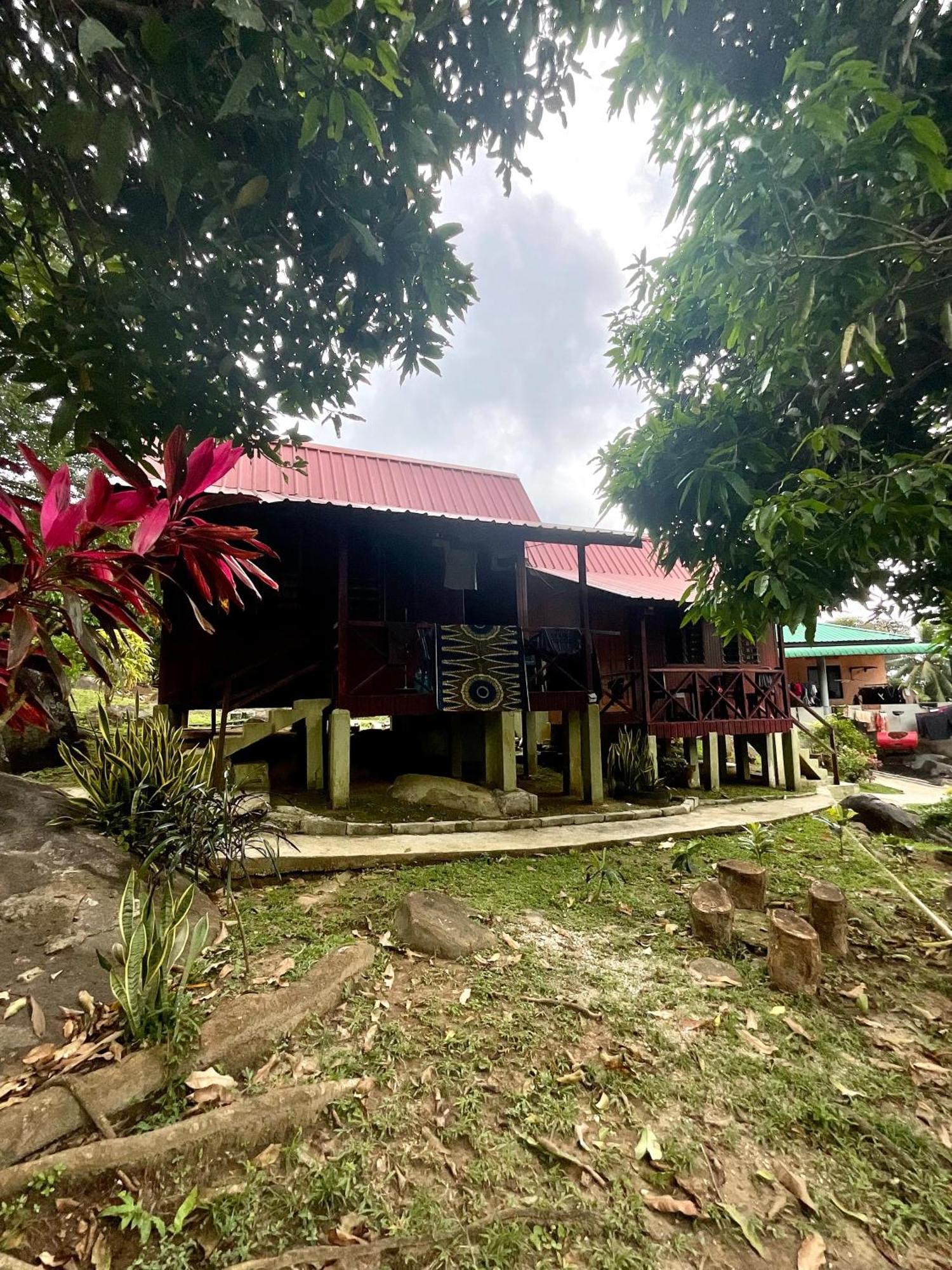 Abc Chalet Tioman Kampong Ayer Batang Exterior foto
